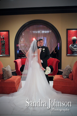 Best Maggiano's Orlando wedding photographer - Sandra Johnson (SJFoto.com)